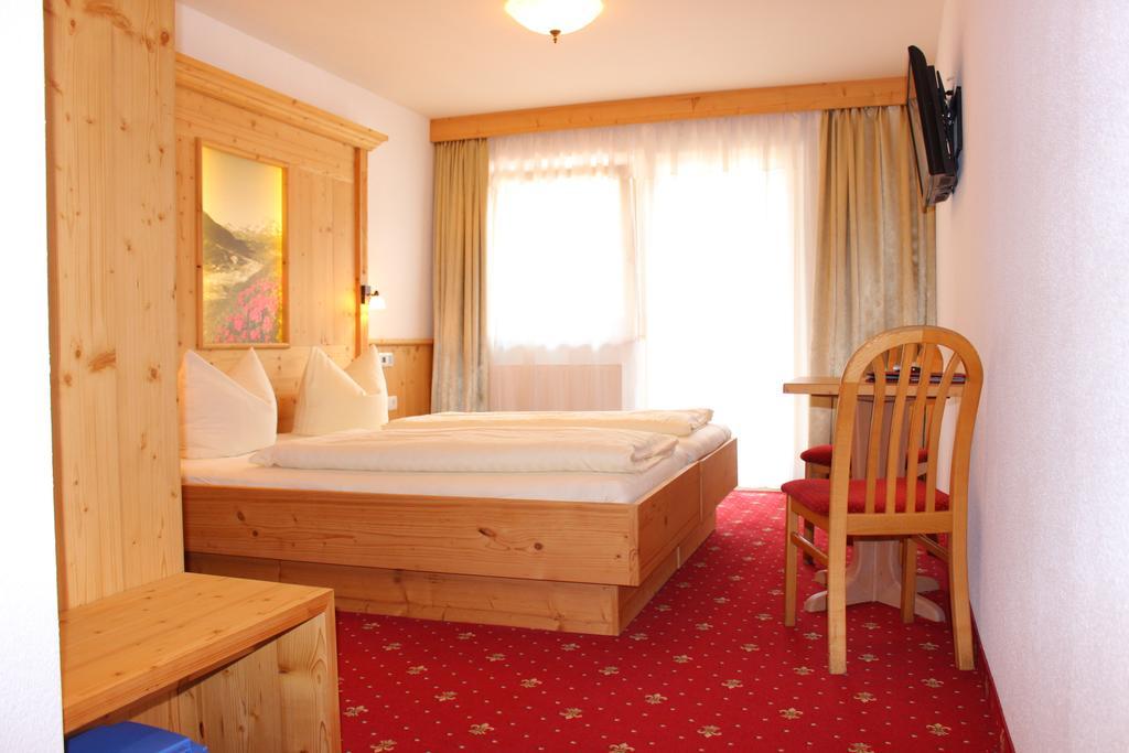Hotel Restaurant Thurner Zams Værelse billede